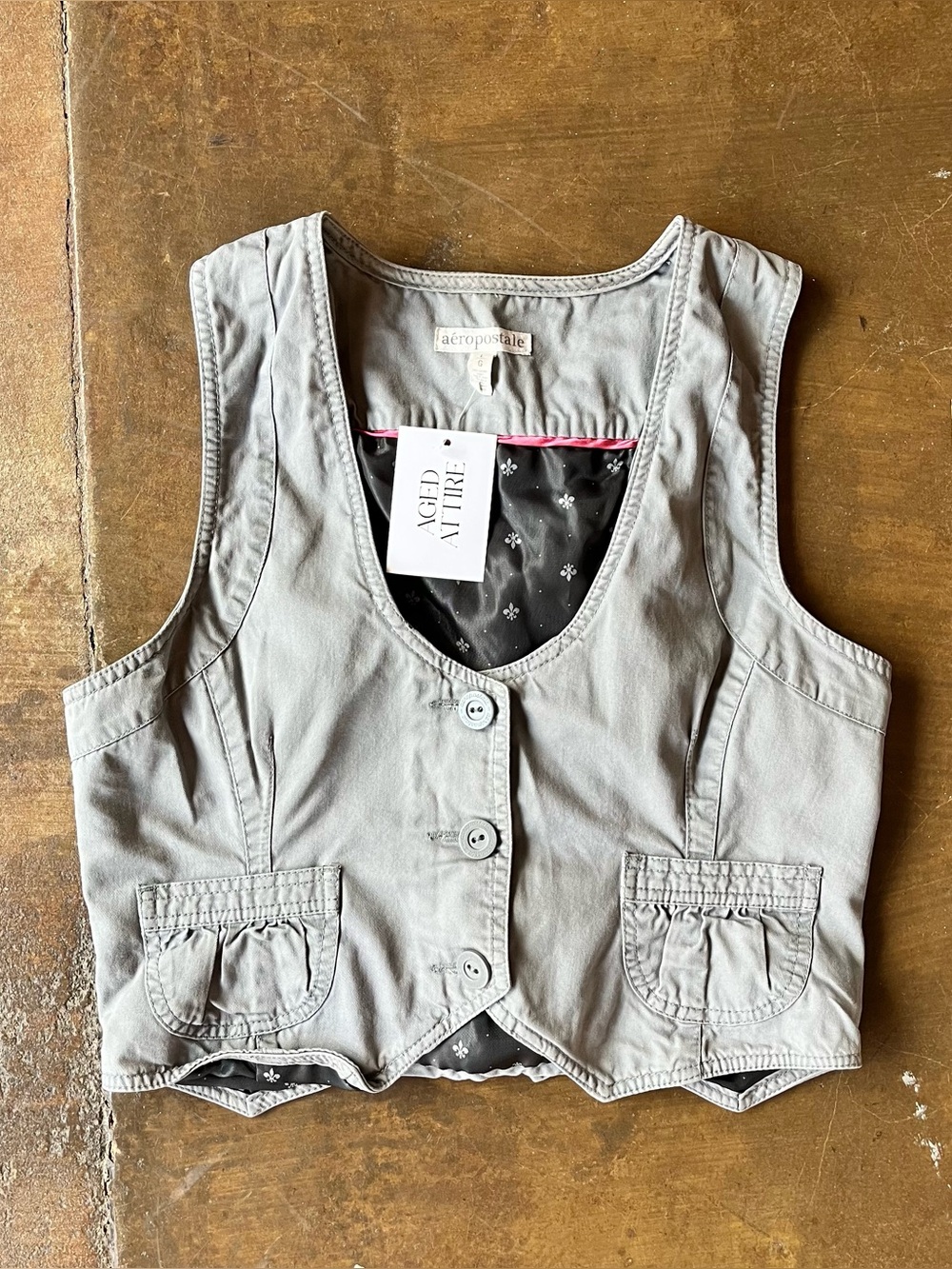 Aeropostale Vintage Y2K 2010s Gray Cropped Button Front Vest Disney Girl Large L